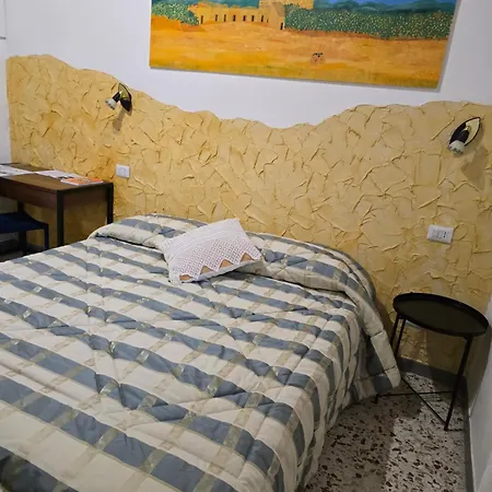 La Casa Di Paolina بالاتسولو أكريدي